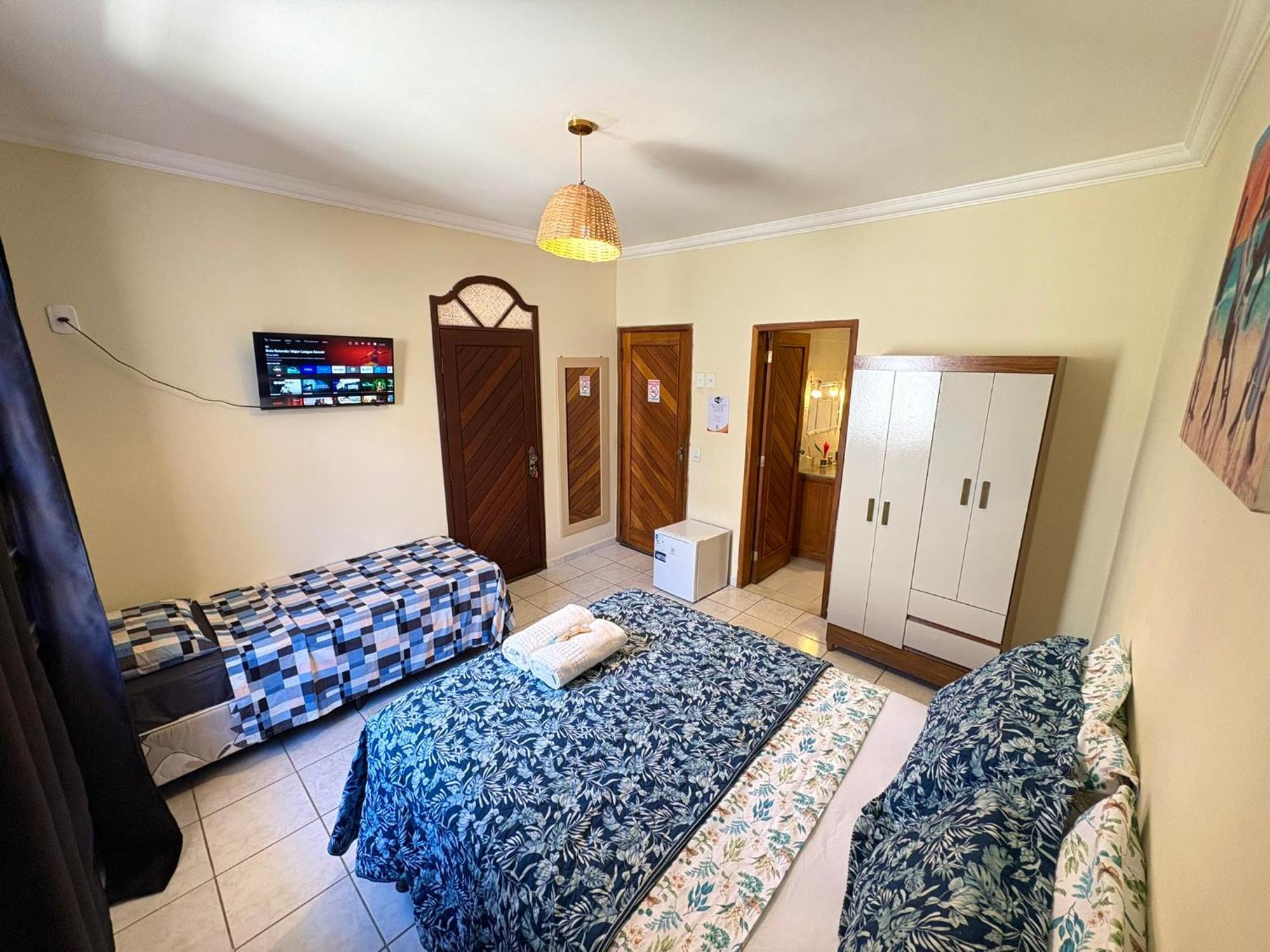 Terra Do Sol Pousada E Hostel Порту-Сегуру Экстерьер фото