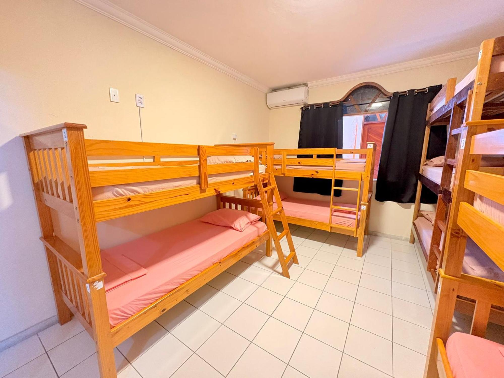 Terra Do Sol Pousada E Hostel Порту-Сегуру Экстерьер фото