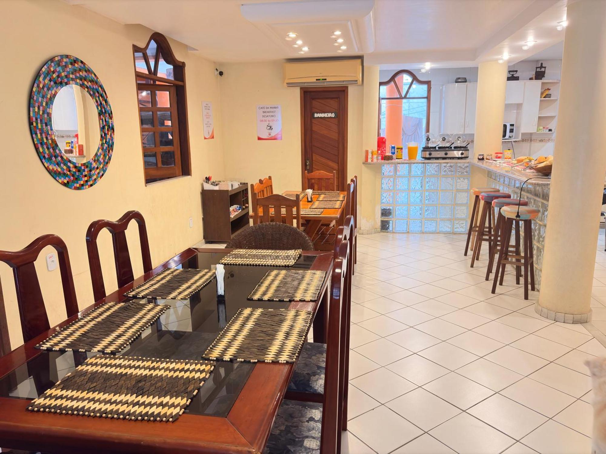 Terra Do Sol Pousada E Hostel Порту-Сегуру Экстерьер фото